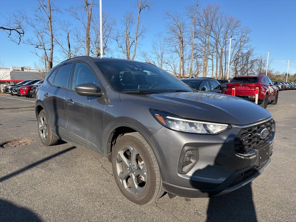 2025 Ford Escape Hybrid ST-Line Select AWD