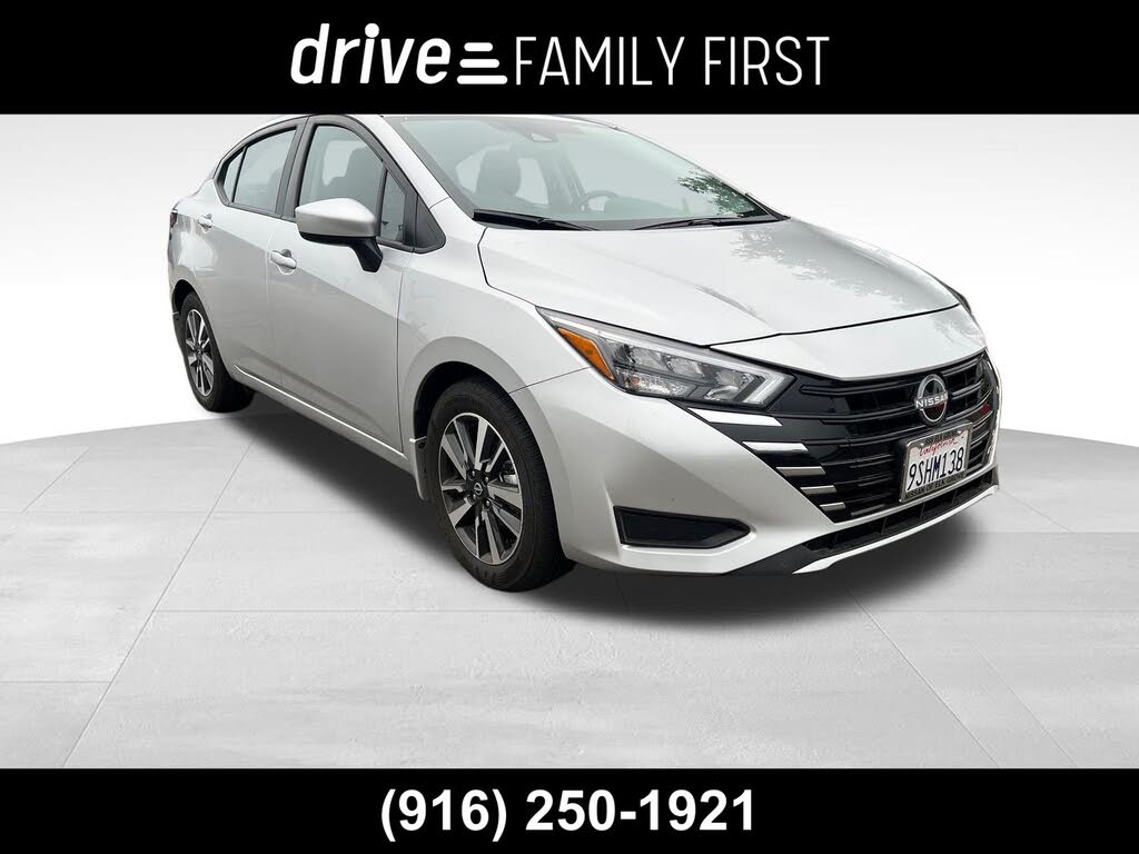 2025 Nissan Versa SV FWD