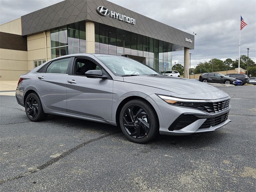 2026 Hyundai Elantra SEL Sport Premium FWD