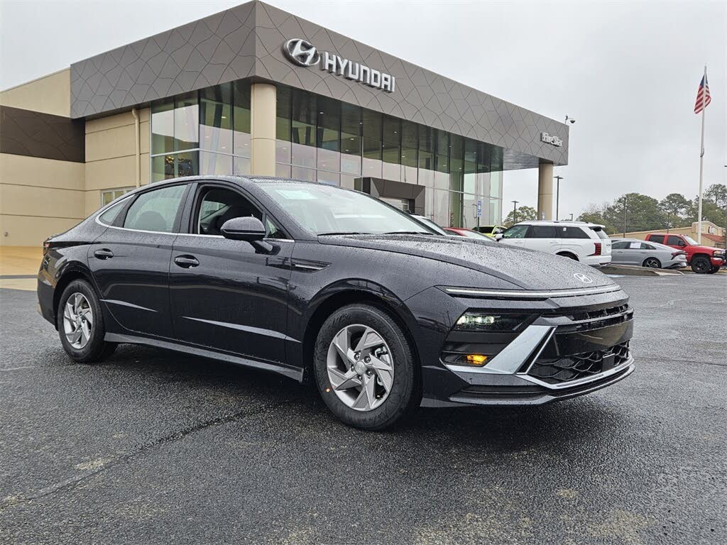 2026 Hyundai Sonata SE FWD