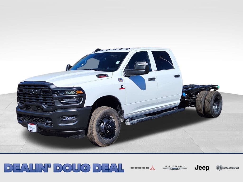 2026 RAM 3500 Chassis Tradesman Crew Cab LB DRW 4WD