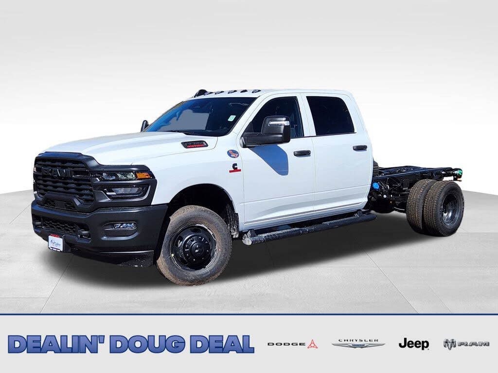 2026 RAM 3500 Chassis Tradesman Crew Cab LB DRW 4WD