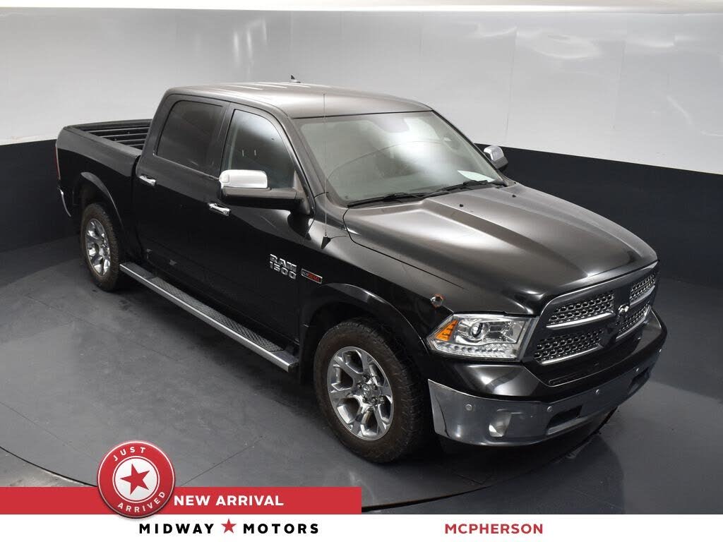 2017 RAM 1500 Laramie Crew Cab 4WD