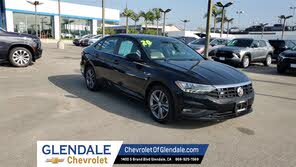 Volkswagen Jetta R-Line FWD