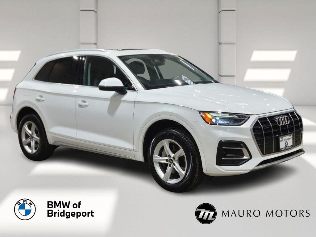 2022 Audi Q5 quattro Premium 40 TFSI