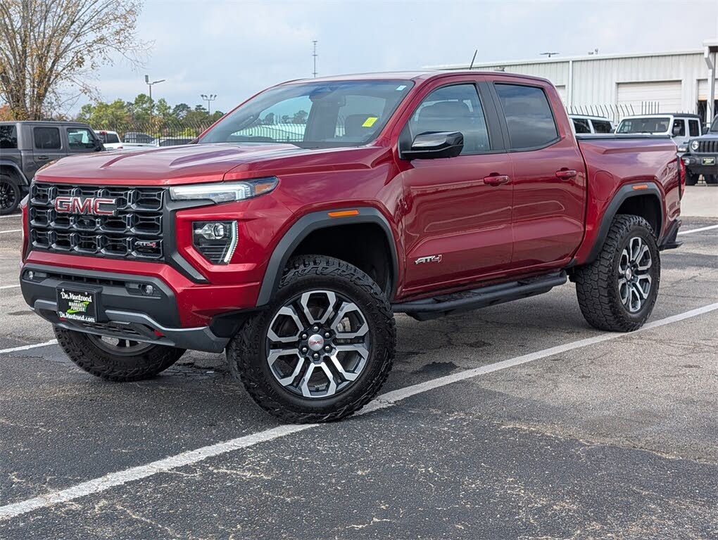 2023 GMC Canyon AT4 Crew Cab 4WD