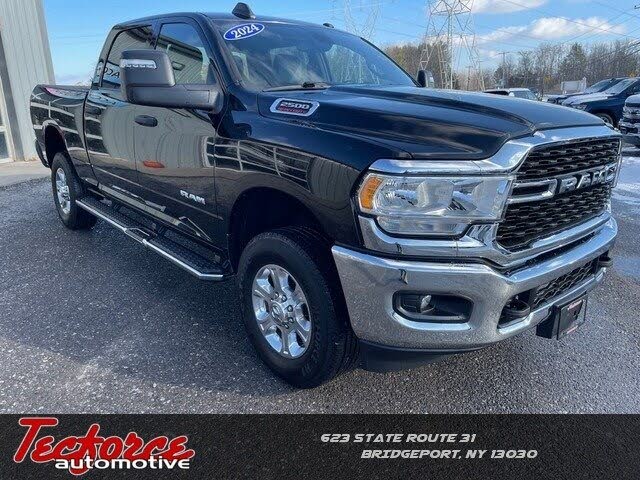 2024 RAM 2500 Big Horn Crew Cab 4WD