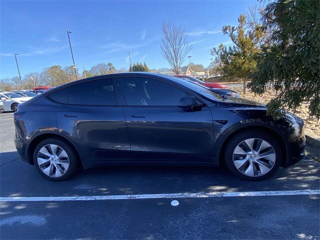 2024 Tesla Model Y Long Range AWD