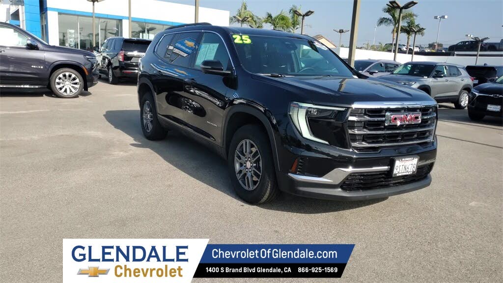 2025 GMC Acadia Elevation AWD