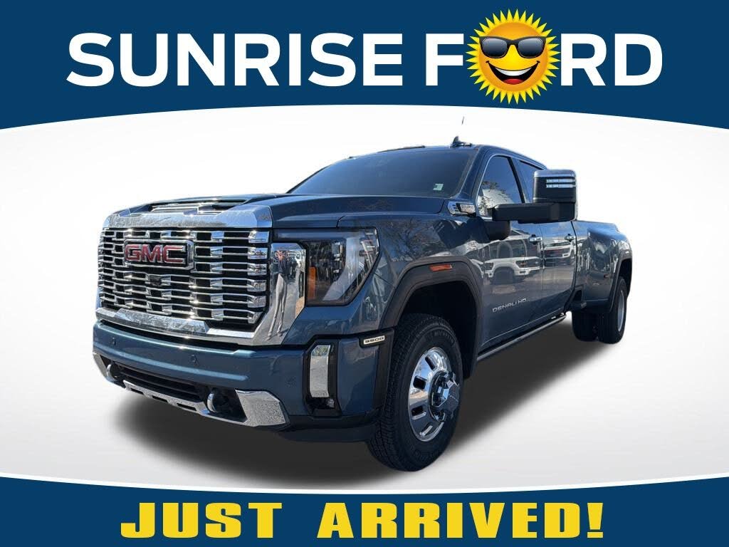 2025 GMC Sierra 3500HD Denali Crew Cab 4WD