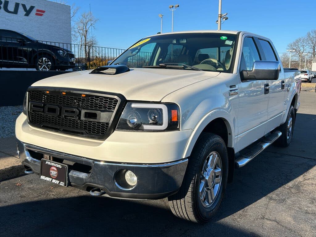 2007 Ford F-150 Lariat SuperCrew 5.5ft Bed 4WD