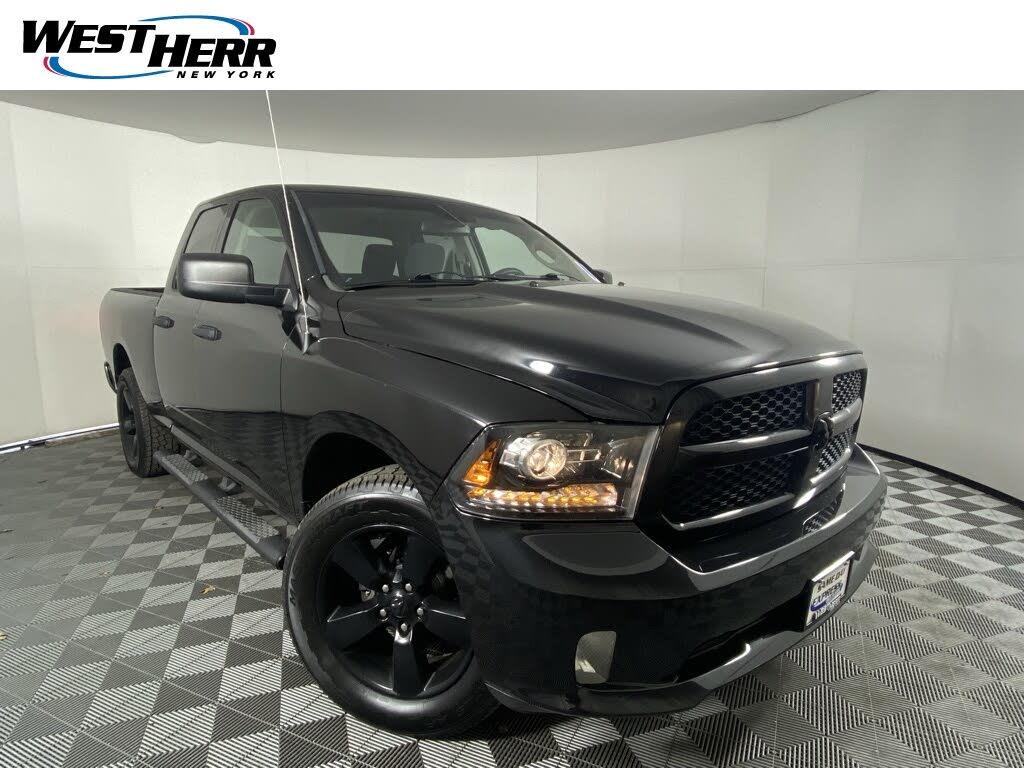 2015 RAM 1500 Express Quad Cab 4WD