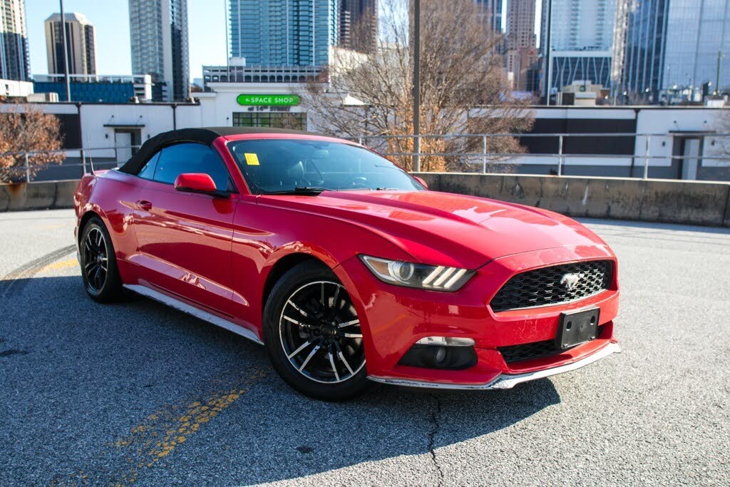 2016 Ford Mustang EcoBoost Premium Convertible RWD