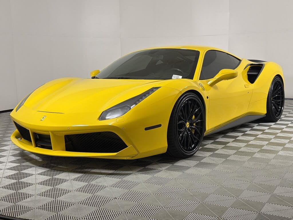 2018 Ferrari 488 GTB Coupe RWD