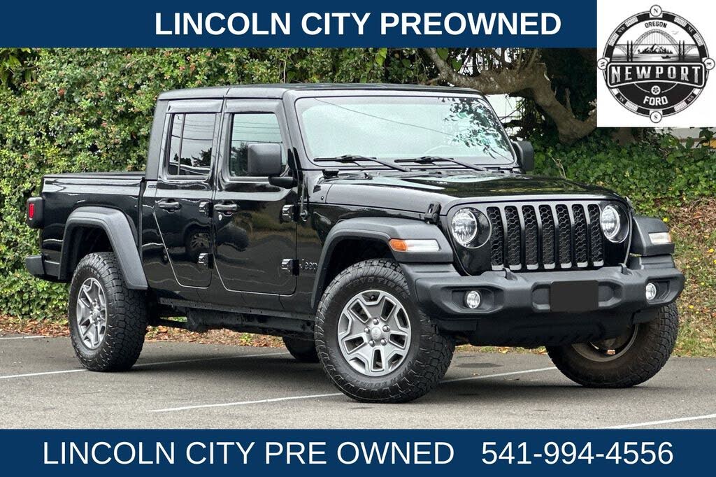 2020 Jeep Gladiator Sport Crew Cab 4WD