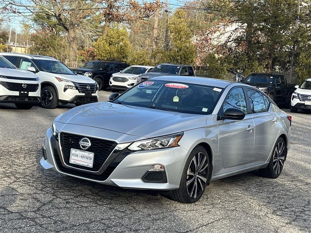 2021 Nissan Altima 2.5 SR FWD