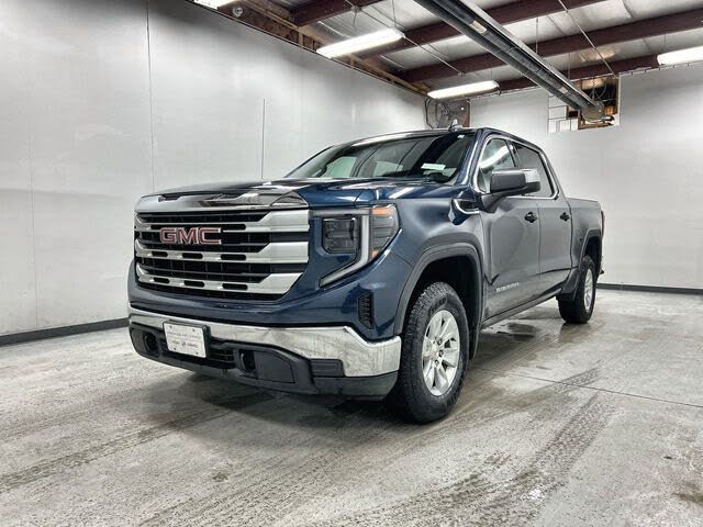 2022 GMC Sierra 1500 SLE Crew Cab 4WD