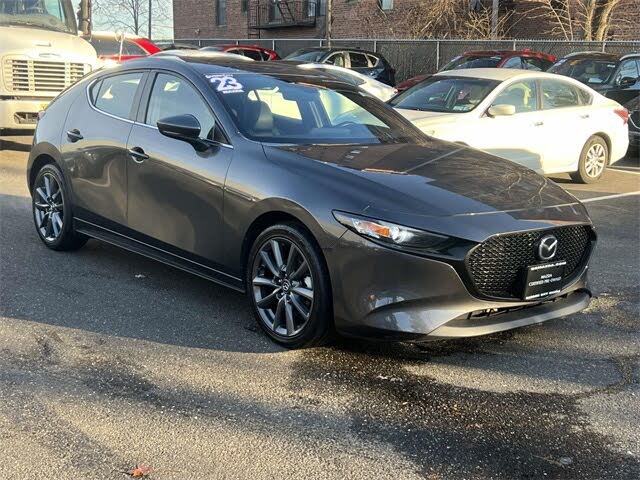 2023 Mazda MAZDA3 2.5 S Preferred Hatchback FWD