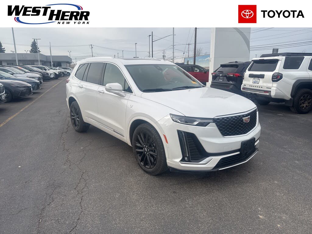 2025 Cadillac XT6 Premium Luxury AWD