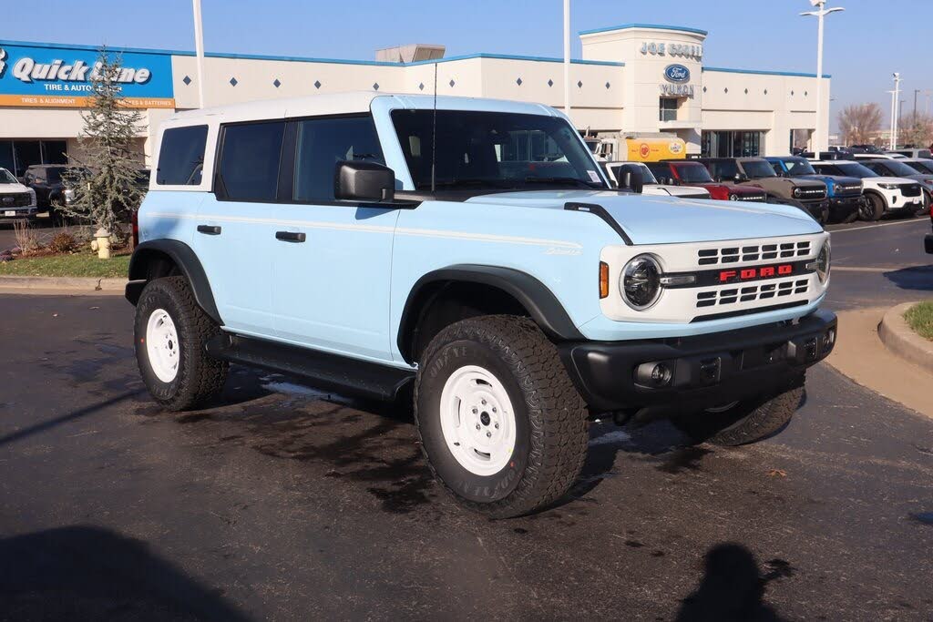 2025 Ford Bronco Heritage Edition 4-Door 4WD