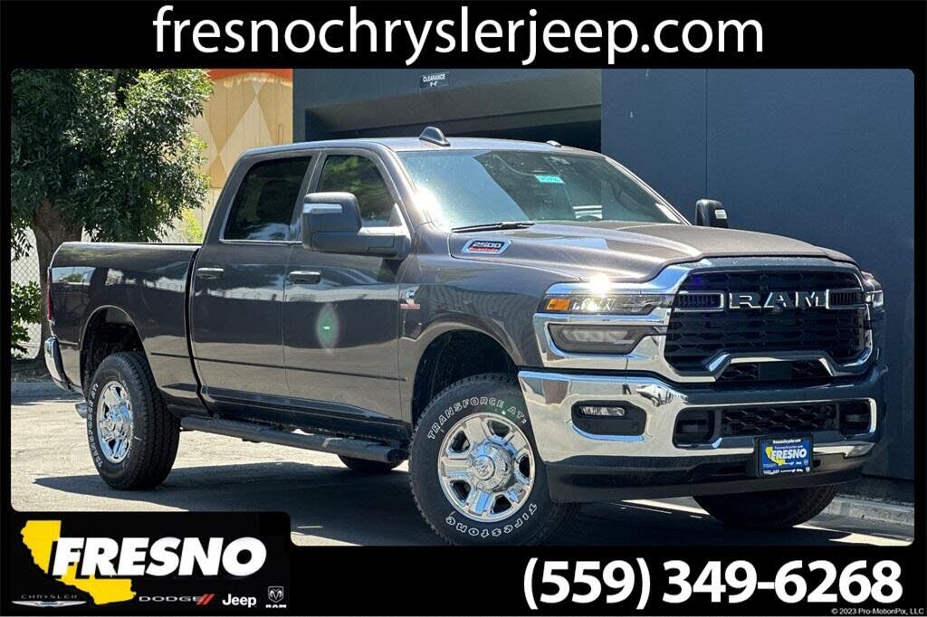 2025 RAM 2500 Tradesman Crew Cab 4WD