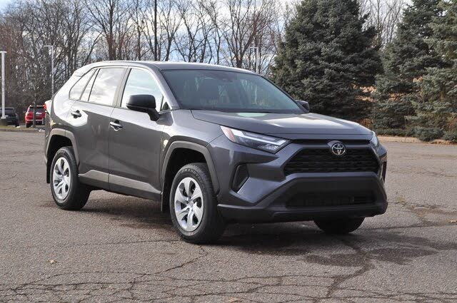 2025 Toyota RAV4 LE FWD