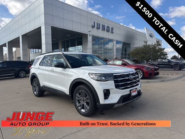 2026 Ford Explorer Active AWD