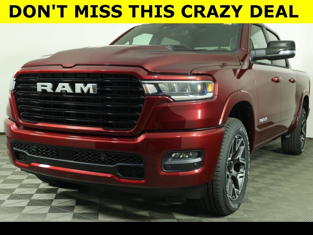 2026 RAM 1500 Laramie Crew Cab 4WD