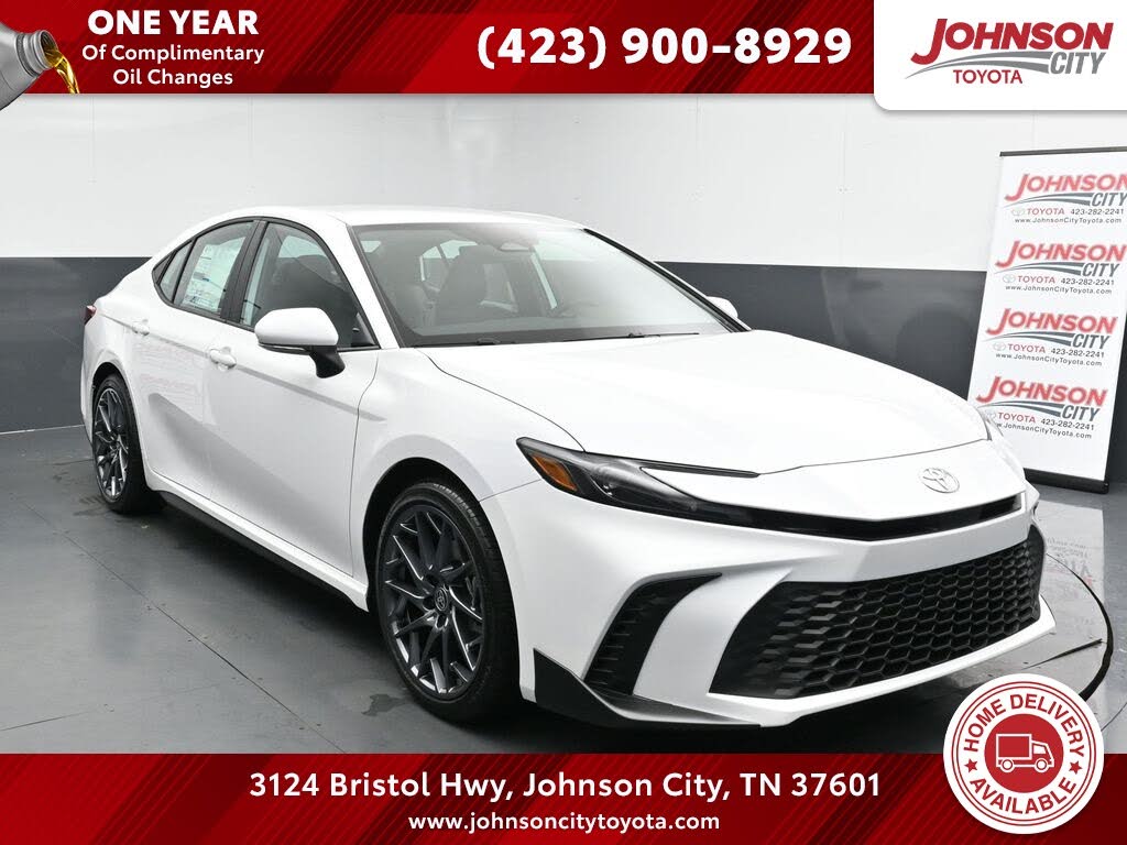 2026 Toyota Camry SE FWD