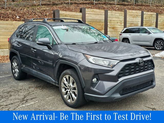 2020 Toyota RAV4 XLE Premium FWD