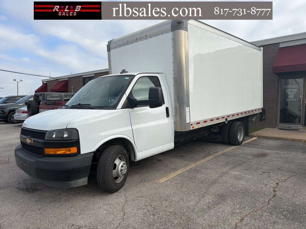 2021 Chevrolet Express Chassis 3500 177 Cutaway RWD
