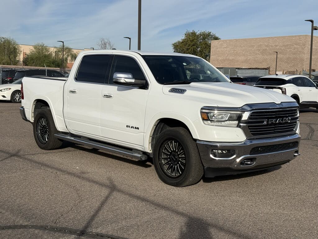 2022 RAM 1500 Laramie Crew Cab 4WD