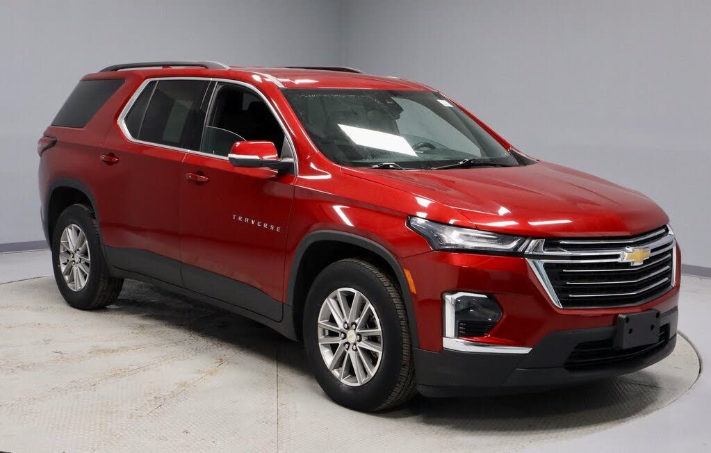 2023 Chevrolet Traverse LT Leather AWD