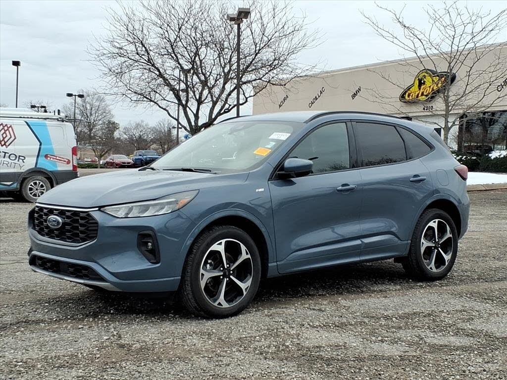 2023 Ford Escape ST-Line Select AWD