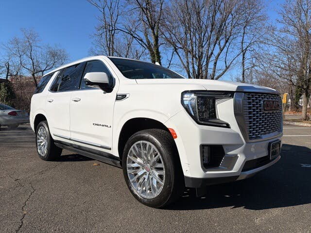 2023 GMC Yukon Denali 4WD