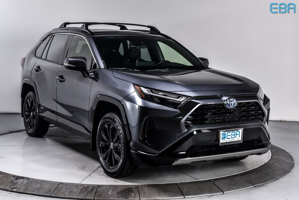 2024 Toyota RAV4 Hybrid SE AWD