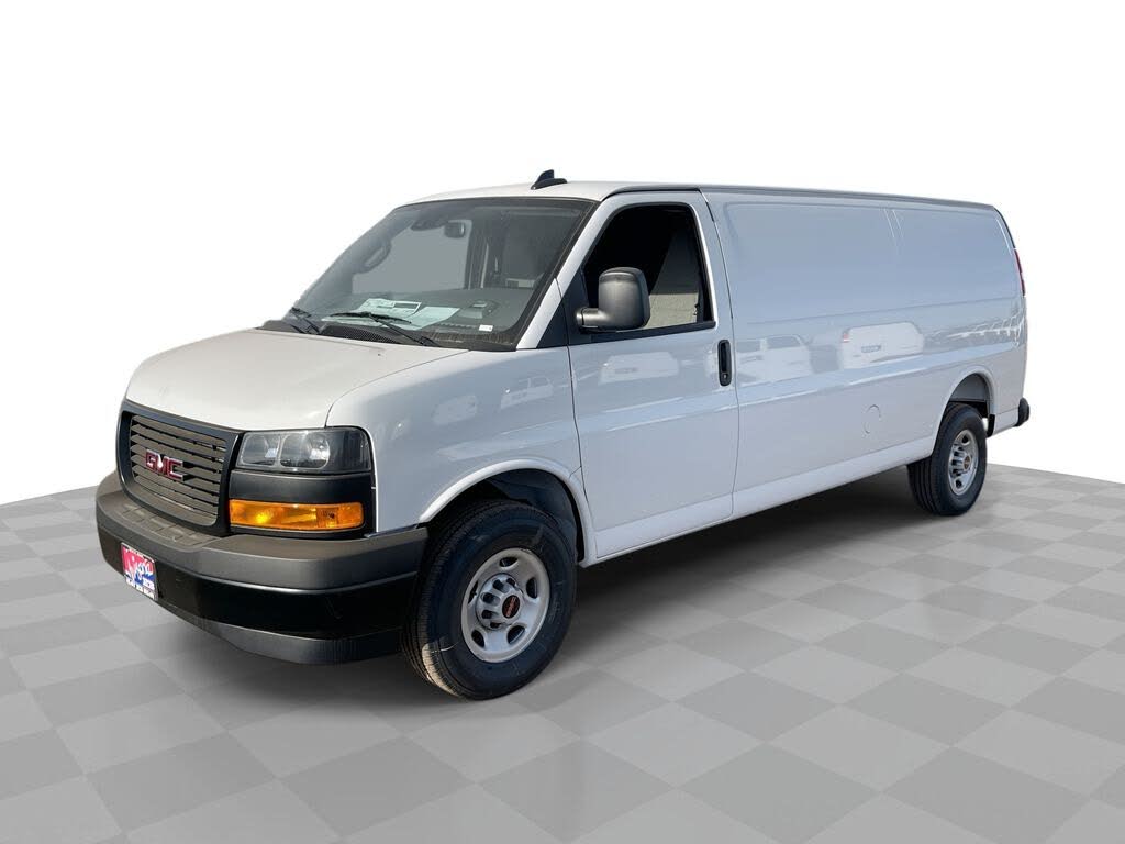 2025 GMC Savana Cargo 2500 RWD