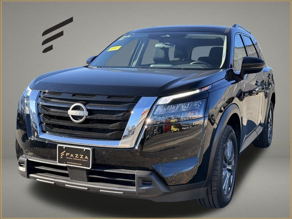 2025 Nissan Pathfinder SV 4WD