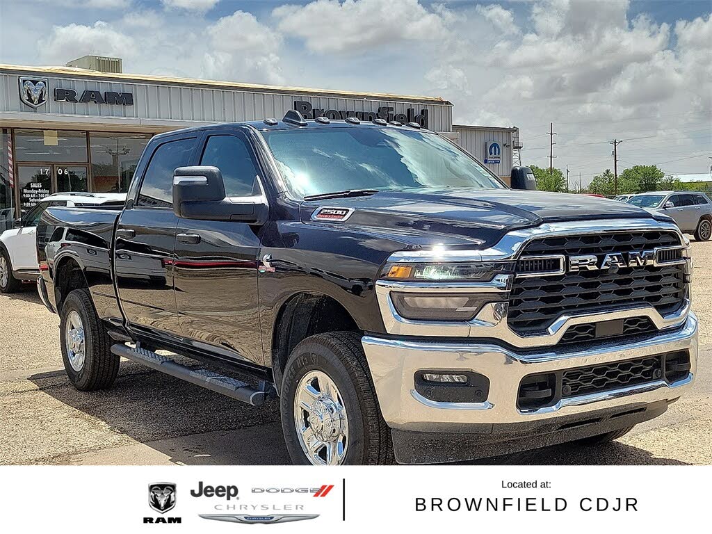 2025 RAM 2500 Tradesman Crew Cab 4WD