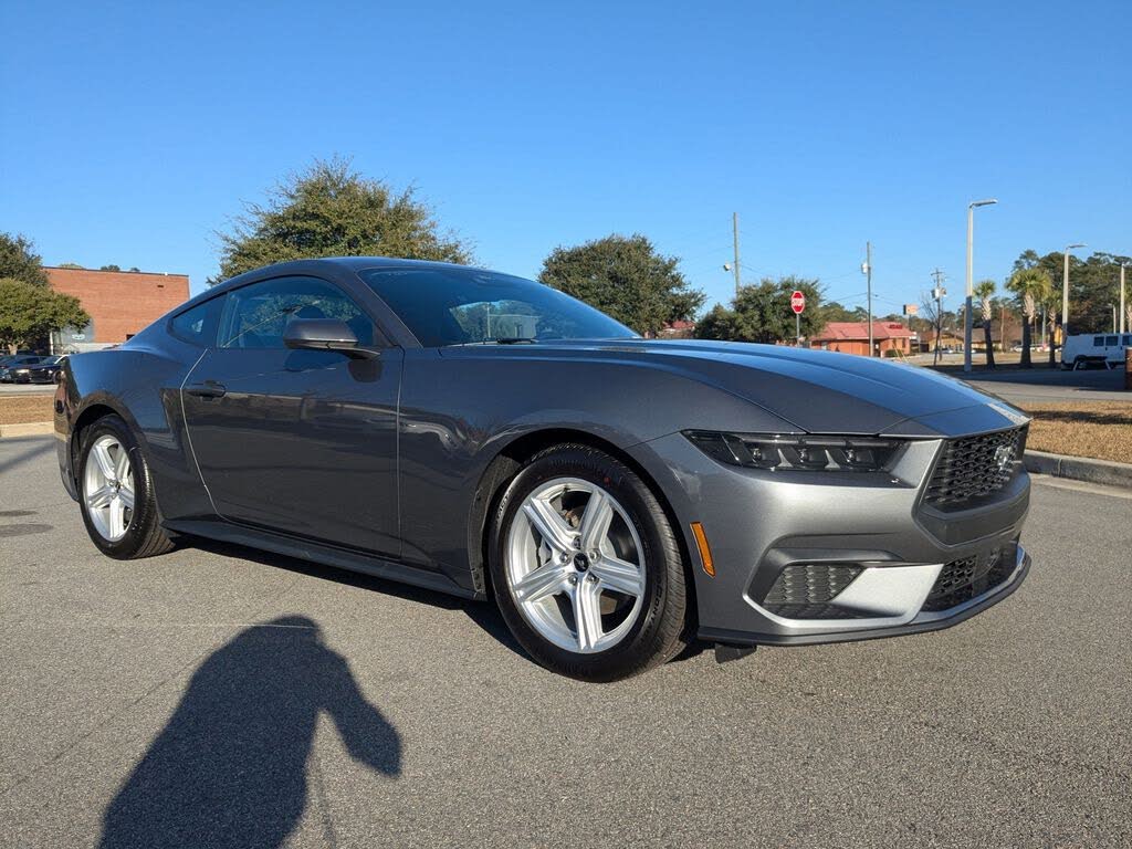 2026 Ford Mustang EcoBoost Fastback RWD