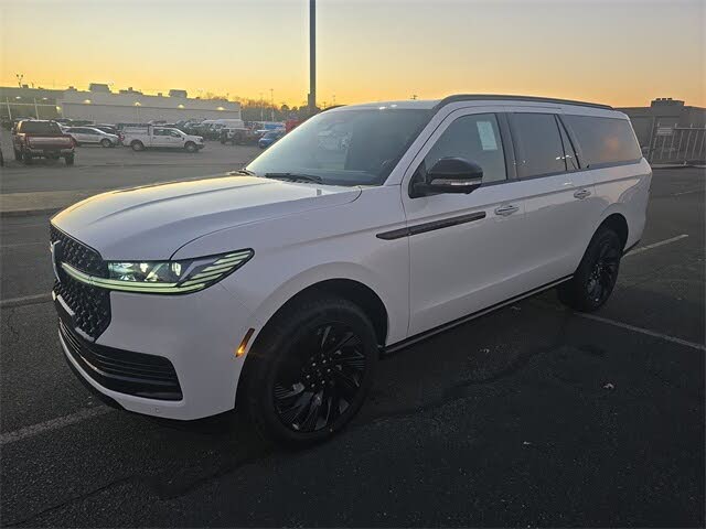 2026 Lincoln Navigator L Reserve 4WD