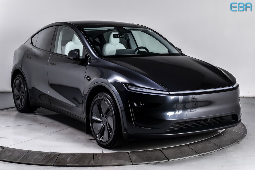 2026 Tesla Model Y Long Range AWD