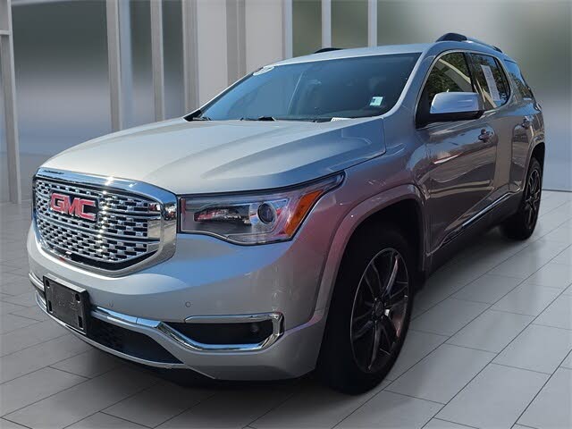 2017 GMC Acadia Denali FWD
