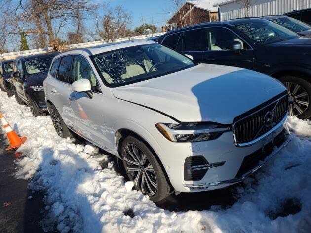 2023 Volvo XC60 B5 Ultimate Bright Theme AWD
