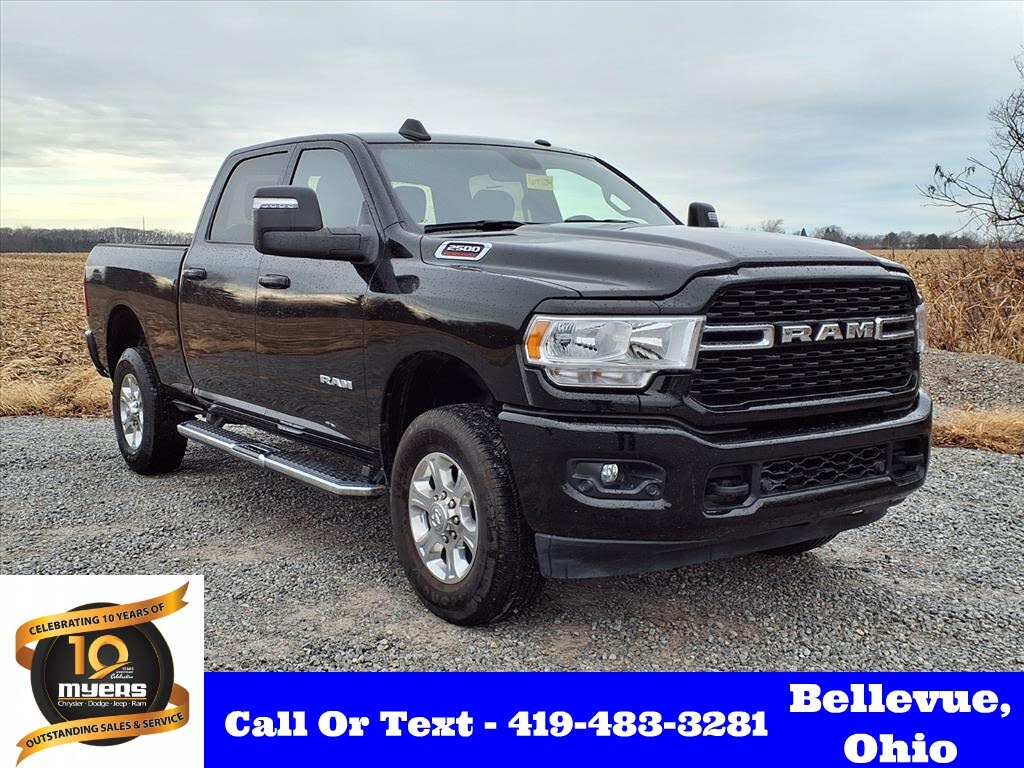 2024 RAM 2500 Big Horn Crew Cab 4WD