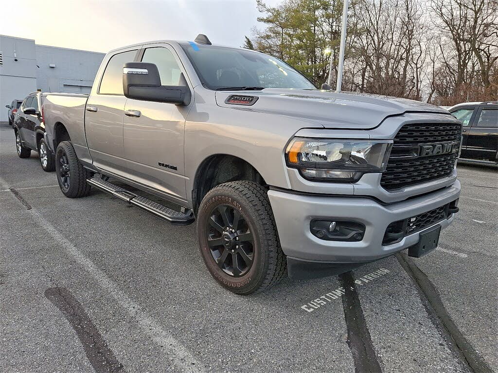 2024 RAM 2500 Big Horn Crew Cab 4WD