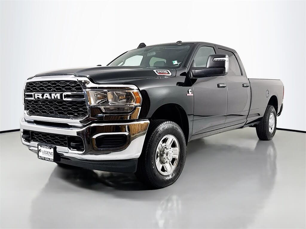 2024 RAM 2500 Tradesman Crew Cab LB 4WD