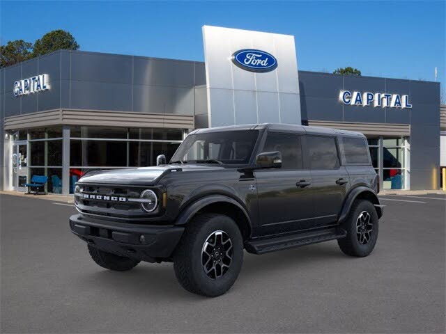 2025 Ford Bronco Outer Banks 4-Door 4WD