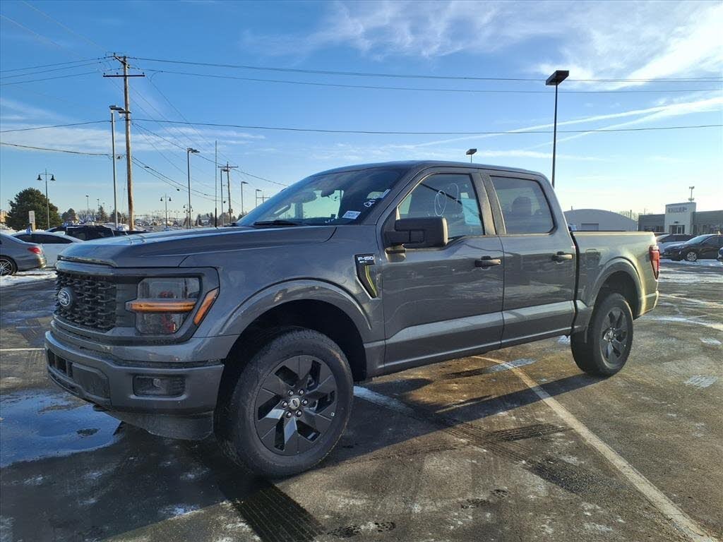 2025 Ford F-150 STX 4dr SuperCrew 4WD