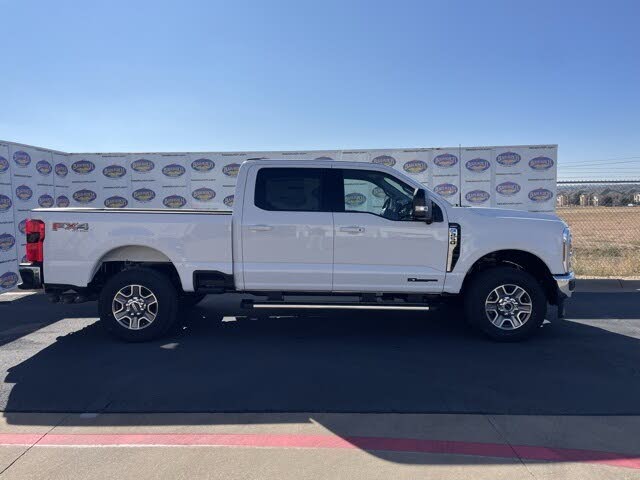 2026 Ford F-250 Super Duty Lariat Crew Cab 4WD